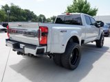 Used 2025 Ford F450 Platinum w/ Platinum Plus Package image 4