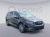 New 2025 Chrysler Pacifica Pinnacle image 4