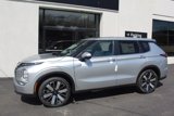 New 2025 Mitsubishi Outlander SE image 2