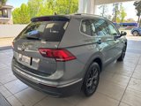 Certified 2024 Volkswagen Tiguan SE w/ Panoramic Sunroof Package image 4