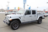 Used 2023 Jeep Gladiator Overland image 3