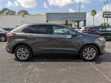 Used 2019 Ford Edge Titanium image 4