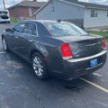 Used 2016 Chrysler 300 C image 3