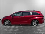 Used 2022 Toyota Sienna XLE image 2
