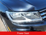 Used 2019 Volkswagen Tiguan SE w/ Panoramic Sunroof Package image 6
