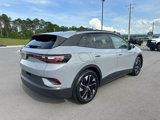 Used 2021 Volkswagen ID.4 Pro image 4
