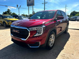 Used 2024 GMC Terrain SLE image 4