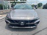 Used 2024 Hyundai Elantra SEL image 2