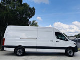 Used 2022 Mercedes-Benz Sprinter 2500 image 4