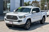 Used 2022 Toyota Tacoma TRD Sport image 3
