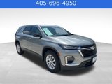 Used 2023 Chevrolet Traverse LS image 3