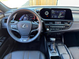 Used 2022 Lexus ES 350 F Sport image 2