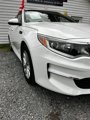 Used 2018 Kia Optima LX w/ 17" Alloy Wheels Package image 3