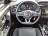 Used 2017 Nissan Rogue S image 5
