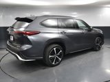 Used 2022 Toyota Highlander XSE image 4