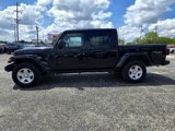 Used 2023 Jeep Gladiator Sport image 4