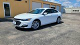 Used 2021 Chevrolet Malibu LT image 2