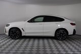 Used 2024 BMW X4 M40i w/ Premium Package image 2