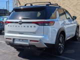 New 2025 Nissan Pathfinder Platinum image 2