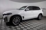 Used 2025 BMW X5 sDrive40i w/ Premium Package image 5
