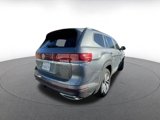 Used 2024 Volkswagen Atlas SE image 4