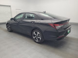 Used 2023 Hyundai Elantra SEL w/ Convenience Package image 3