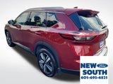 Used 2024 Nissan Rogue SL image 3