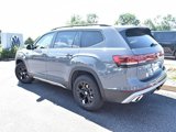 New 2026 Volkswagen Atlas Peak Edition image 4