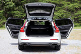 Used 2020 Volvo V60 T5 Cross Country image 5