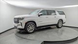 Used 2023 Chevrolet Suburban Premier image 2