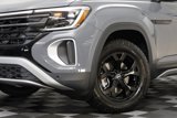 New 2025 Volkswagen Atlas Peak Edition SE image 3