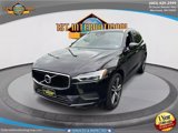 Used 2018 Volvo XC60 T5 Momentum w/ Vision Package image 3
