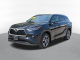 Used 2024 Toyota Highlander XLE image 5