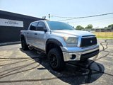 Used 2012 Toyota Tundra 4x4 CrewMax image 3