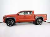 Used 2025 Toyota Tacoma TRD Off-Road image 4