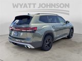New 2025 Volkswagen Atlas Peak Edition SE image 5