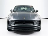Certified 2025 Porsche Macan image 2