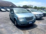 Used 2008 Chrysler Town & Country Touring image 2