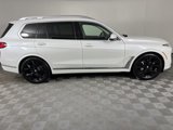 Used 2025 BMW X7 xDrive40i w/ Premium Package image 3