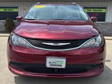 Used 2021 Chrysler Voyager Lxi image 2