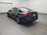 Used 2023 Nissan Altima 2.5 SV image 5