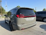 New 2023 Chrysler Pacifica Touring-L w/ S Appearance Package image 6