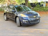 Used 2017 Chevrolet Traverse LT w/ Style and Technology Package image 3