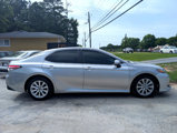 Used 2018 Toyota Camry LE image 4