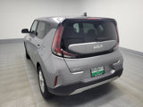 Used 2023 Kia Soul LX w/ LX Technology Package image 5