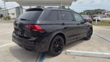 Used 2022 Volkswagen Tiguan SE R-Line image 6
