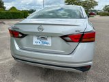 Used 2023 Nissan Altima 2.5 SV image 3