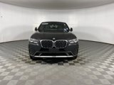 Used 2025 BMW X4 xDrive30i w/ Premium Package image 2