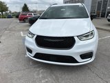 New 2025 Chrysler Pacifica Select image 6