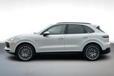 Certified 2021 Porsche Cayenne E-Hybrid image 2